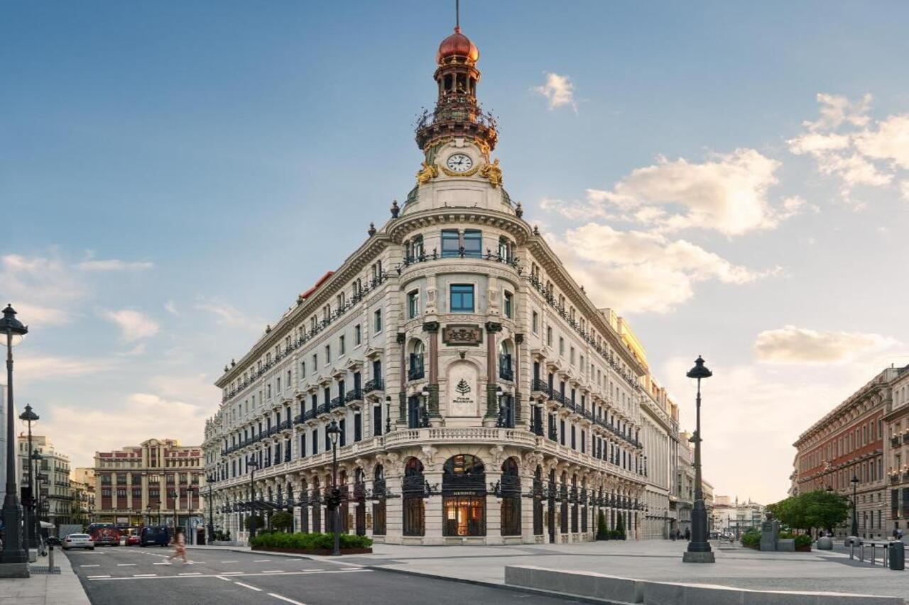 Four Seasons Hotel Madrid Esterno foto